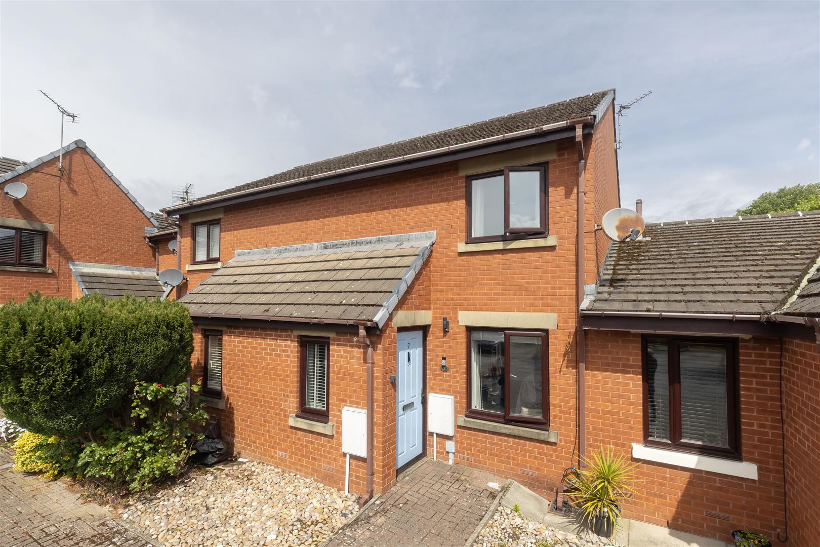 2 bed property in Freckleton Court, Lytham St. Annes